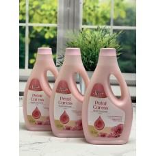 Рідке крем-мило для рук Ira Wash Petal Caress Rose 1,8 л ніжний догляд з ароматом троянди